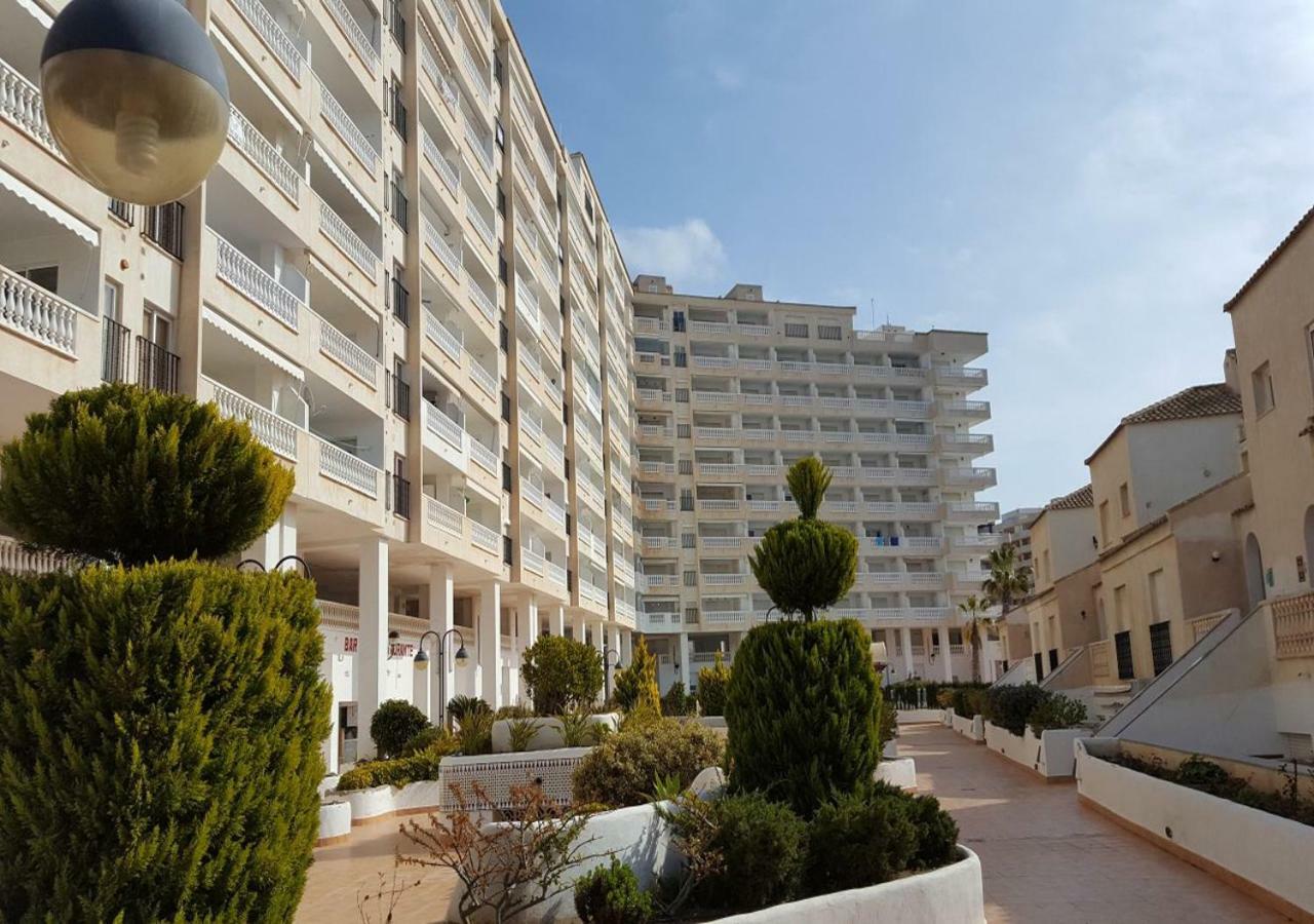 Apartamentos El Pedruchillo Ла-Манга-дель-Мар-Менор Экстерьер фото